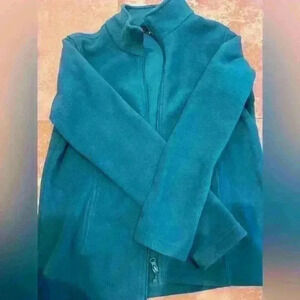 Cabela’s teal zip up fleece. NWT. Never worn. Size Medium.